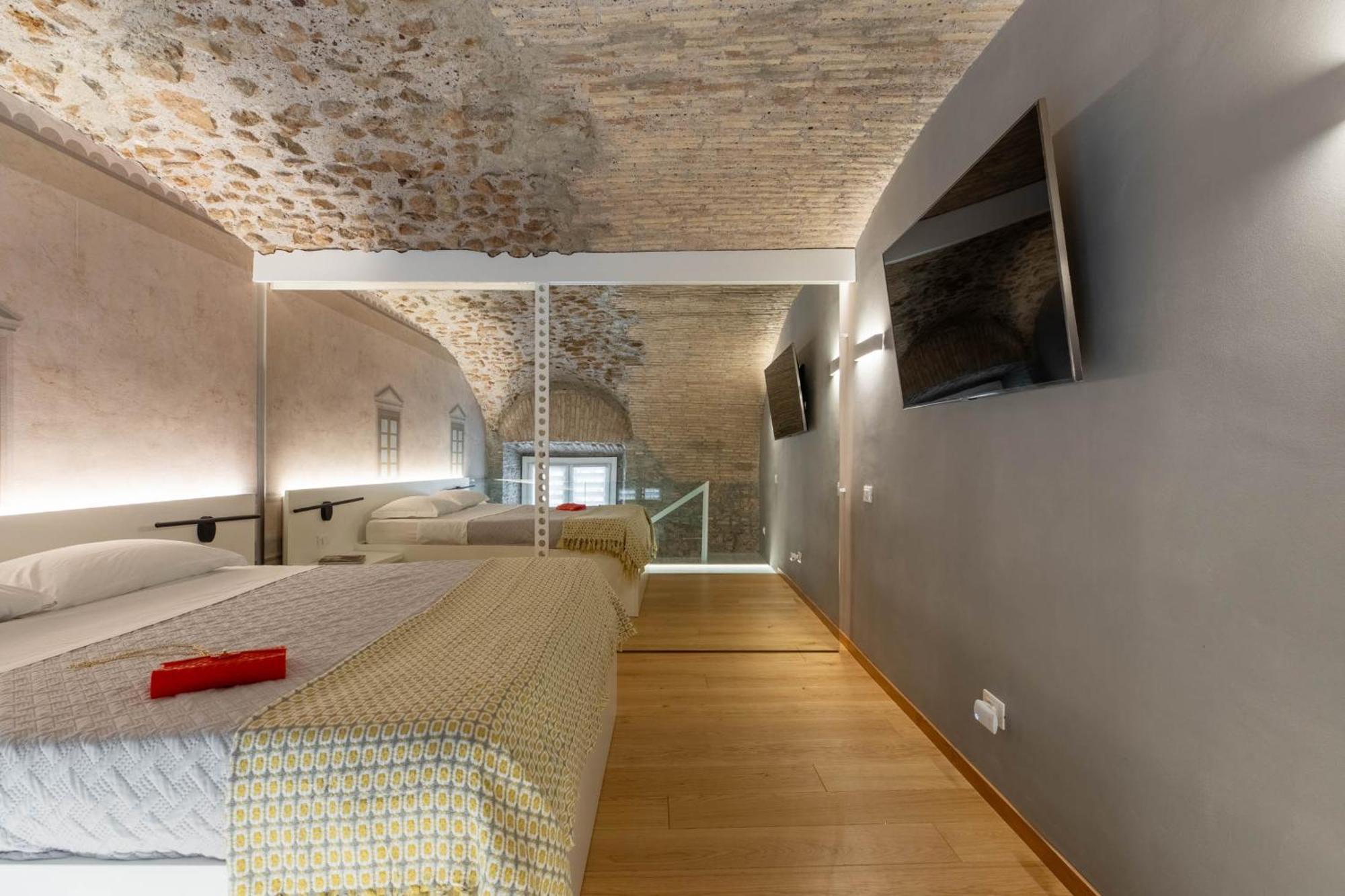 Iflat Glass And Stone Loft Lejlighed Rom Eksteriør billede